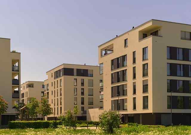 How to begin investing in real estate in 2026